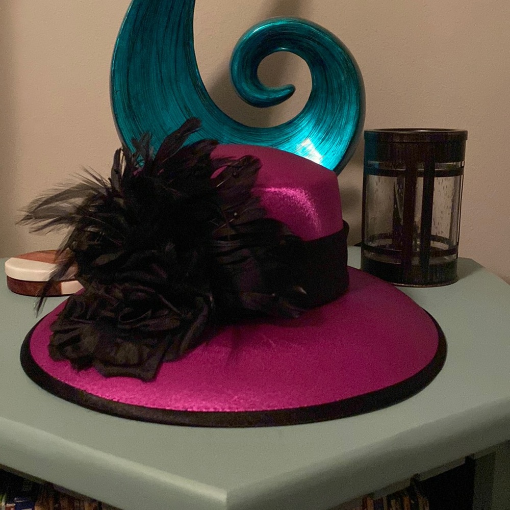 Silk magenta derby hat